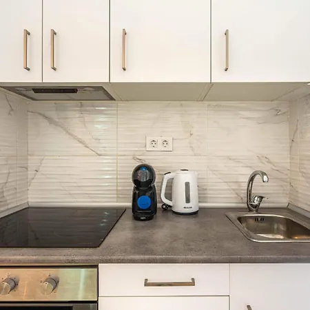 Charming Coast Paraiso Apartment